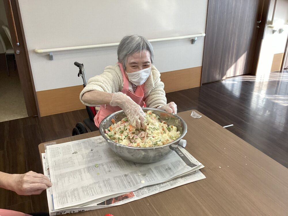 静岡市清水区デイサービス_生活リハビリクラブ押切「料理クラブ/ポテトサラダ」