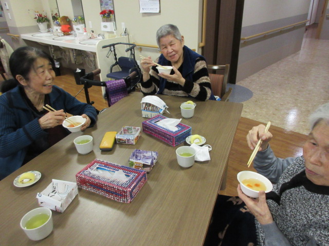 厚原デイサービス 巨大新年会遊び
