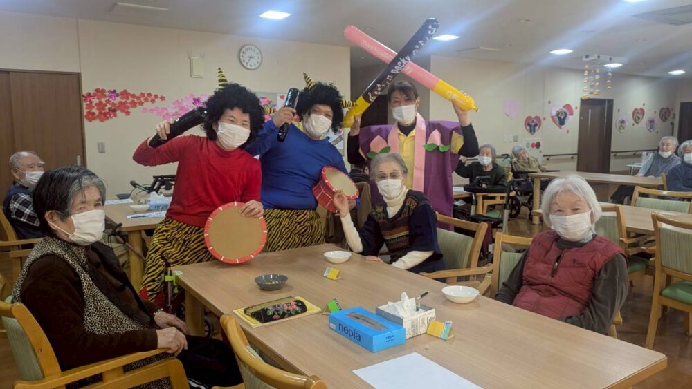 長泉デイサービス  レッツ豆まき！鬼を退治せよ！